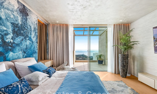 Exclusivo Ático de lujo moderno con vistas panorámicas al mar en venta a pocos minutos de Marbella 795328 