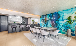 Exclusivo Ático de lujo moderno con vistas panorámicas al mar en venta a pocos minutos de Marbella 795331 