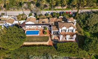 Villa andaluza auténtica con vistas panorámicas idilíca al golf en venta en Sotogrande Alto, Costa del Sol 795171 
