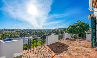 Villa andaluza auténtica con vistas panorámicas idilíca al golf en venta en Sotogrande Alto, Costa del Sol 795177 