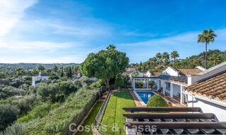 Villa andaluza auténtica con vistas panorámicas idilíca al golf en venta en Sotogrande Alto, Costa del Sol 795178 