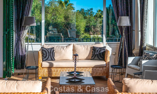 Villa andaluza auténtica con vistas panorámicas idilíca al golf en venta en Sotogrande Alto, Costa del Sol 795201 