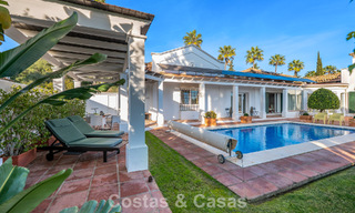 Villa andaluza auténtica con vistas panorámicas idilíca al golf en venta en Sotogrande Alto, Costa del Sol 795213 