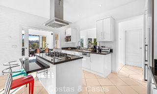 Villa andaluza auténtica con vistas panorámicas idilíca al golf en venta en Sotogrande Alto, Costa del Sol 795220 