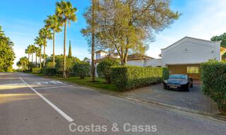Villa andaluza auténtica con vistas panorámicas idilíca al golf en venta en Sotogrande Alto, Costa del Sol 795231 