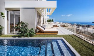 Exclusivas villas pareadas con vistas al mar en venta en un entorno de golf privilegiado en Mijas, Costa del Sol 795286 