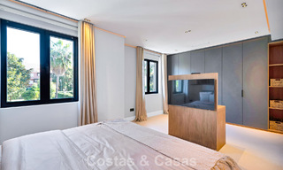 Elegante casa adosada modernizada en venta a poca distancia de la playa en Puerto Banús, Marbella 795316 