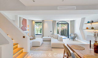 Elegante casa adosada modernizada en venta a poca distancia de la playa en Puerto Banús, Marbella 795325 