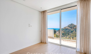 Apartamento luminoso con vistas al mar en venta en un complejo estilo resort a pocos minutos de Marbella 795363 