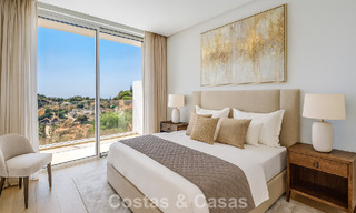 Apartamento luminoso con vistas al mar en venta en un complejo estilo resort a pocos minutos de Marbella 795375 