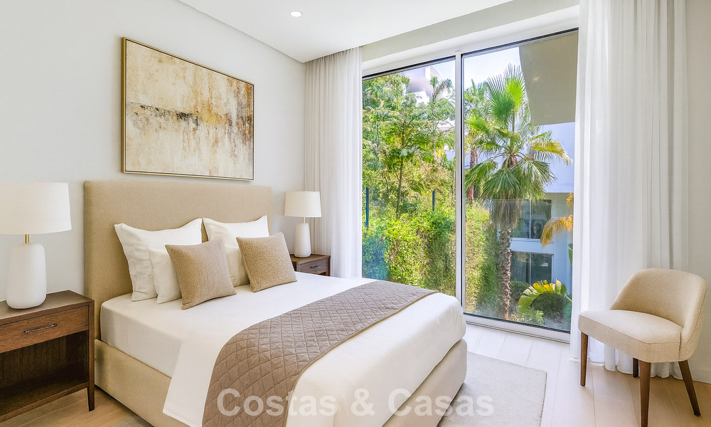 Apartamento luminoso con vistas al mar en venta en un complejo estilo resort a pocos minutos de Marbella 795377