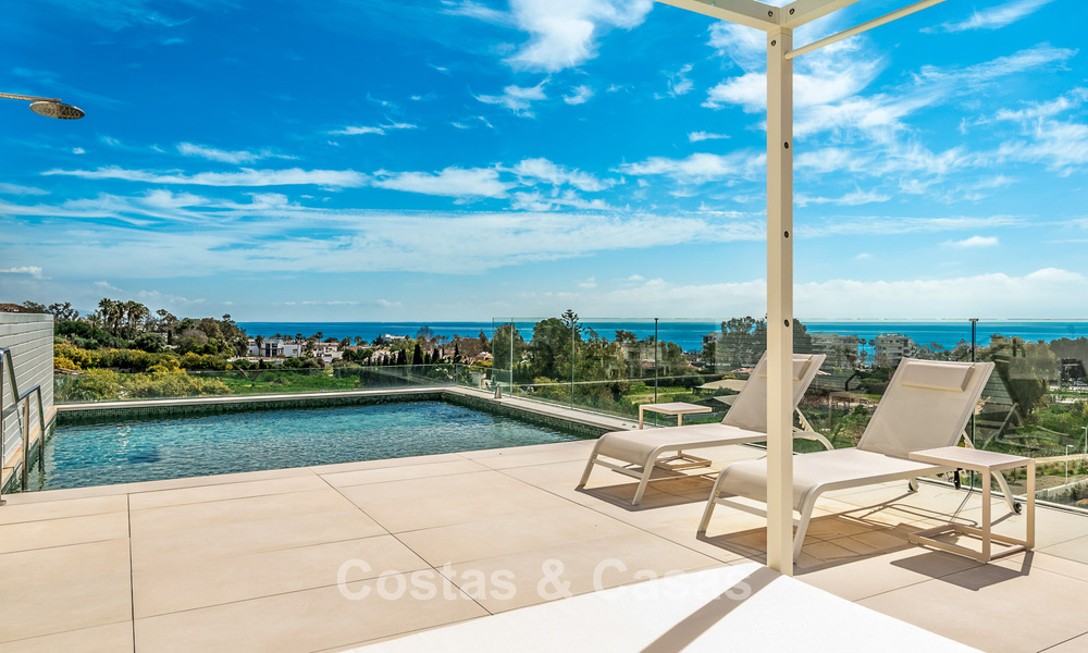 Ático dúplex de primera clase en venta en el corazón de la Milla de Oro de Marbella 796069