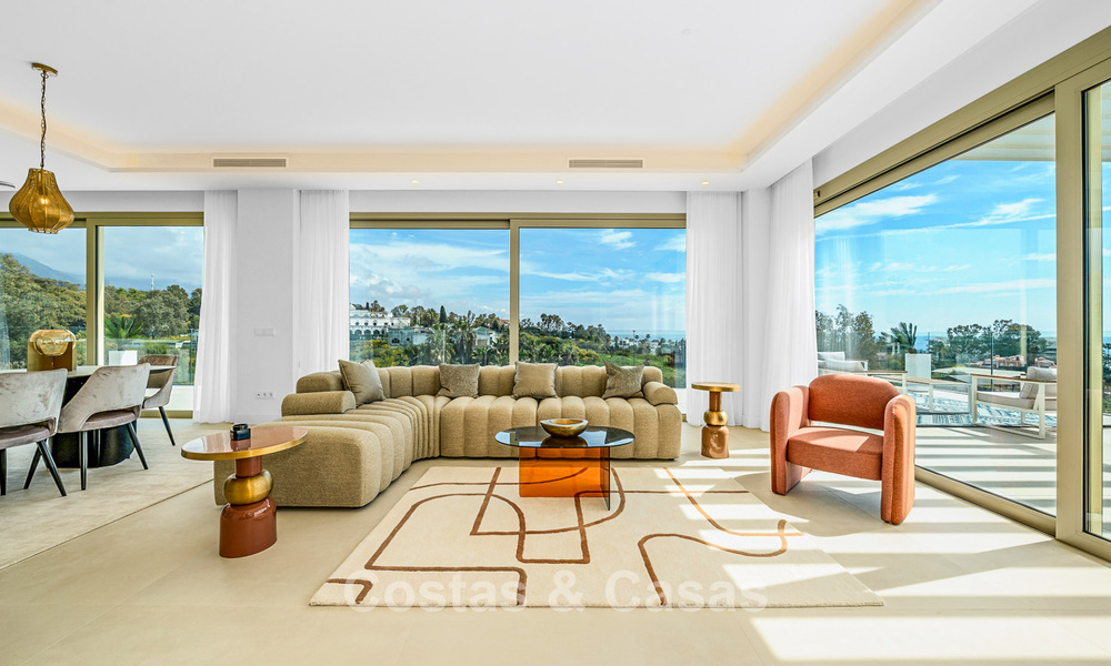 Ático dúplex de primera clase en venta en el corazón de la Milla de Oro de Marbella 796078