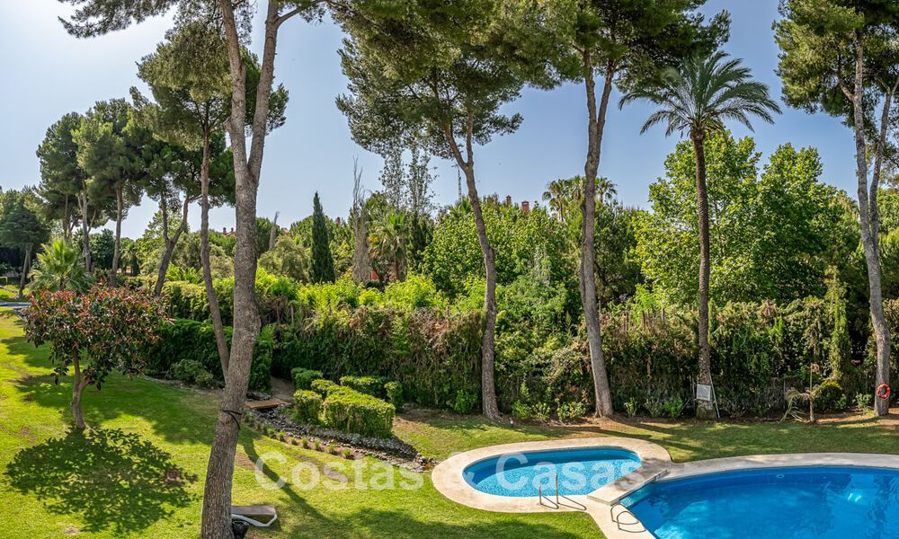 Villa bellamente renovada en estilo Boho-Chic en venta en Nueva Andalucía, Marbella 795789