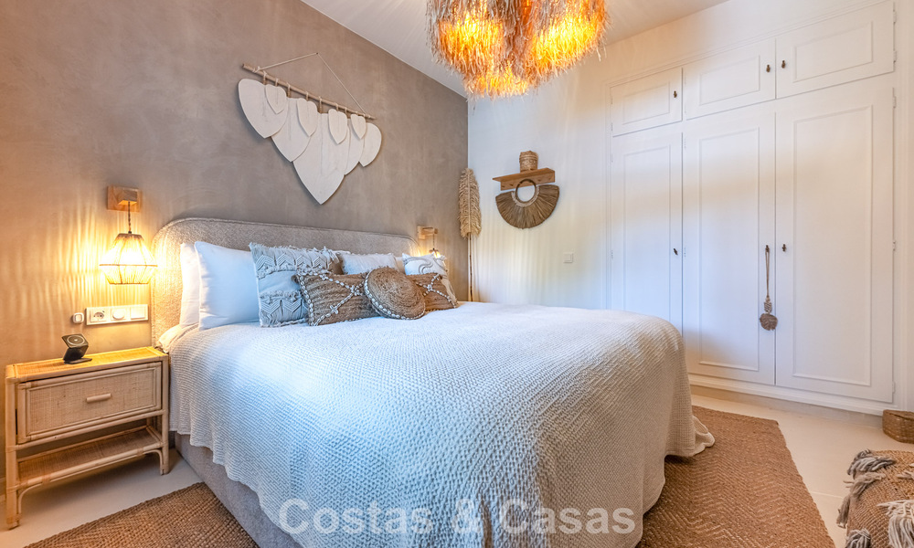 Villa bellamente renovada en estilo Boho-Chic en venta en Nueva Andalucía, Marbella 795802