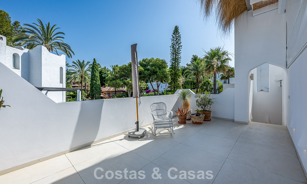 Villa bellamente renovada en estilo Boho-Chic en venta en Nueva Andalucía, Marbella 795831
