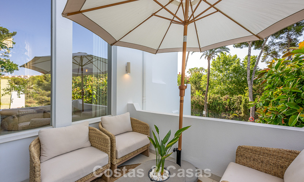 Villa bellamente renovada en estilo Boho-Chic en venta en Nueva Andalucía, Marbella 795843