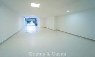 Villa de lujo completamente renovada en venta a pocos pasos del campo de golf en Guadalmina Alta, Marbella 795848 