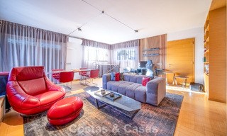 Villa de lujo completamente renovada en venta a pocos pasos del campo de golf en Guadalmina Alta, Marbella 795866 