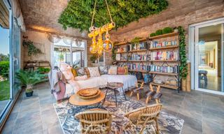 Villa de lujo completamente renovada en venta a pocos pasos del campo de golf en Guadalmina Alta, Marbella 795899 