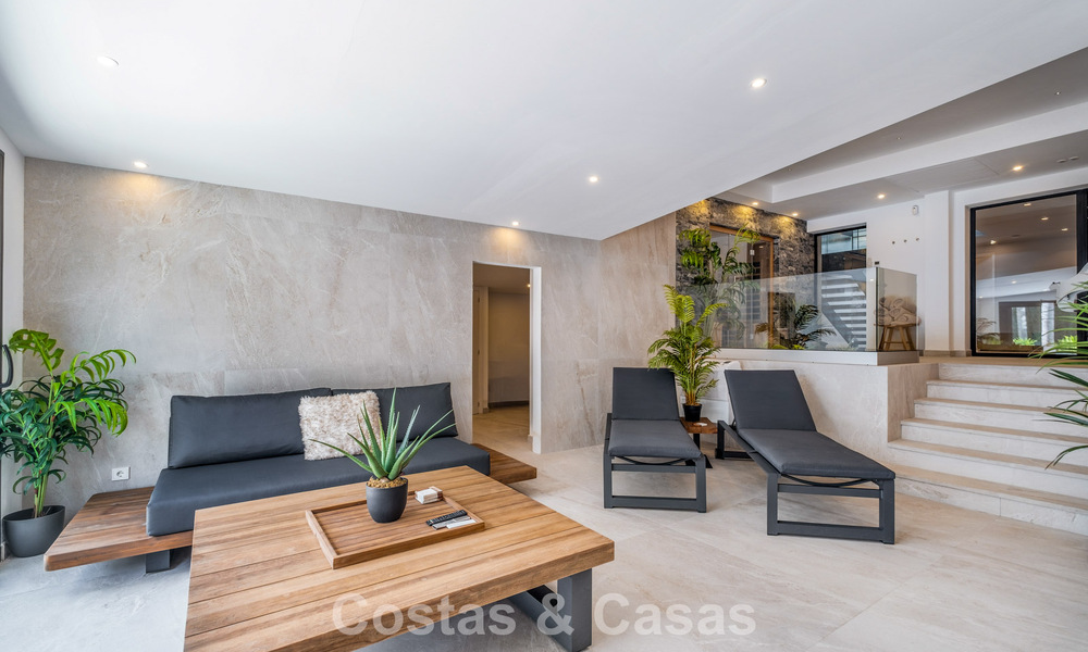 Villa moderna de alta gama con vistas panorámicas en venta en la New Golden Mile entre Puerto Banús y Estepona 795752