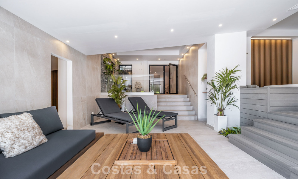 Villa moderna de alta gama con vistas panorámicas en venta en la New Golden Mile entre Puerto Banús y Estepona 795754