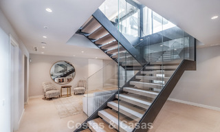 Villa moderna de alta gama con vistas panorámicas en venta en la New Golden Mile entre Puerto Banús y Estepona 795762 