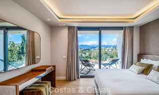 Villa moderna de alta gama con vistas panorámicas en venta en la New Golden Mile entre Puerto Banús y Estepona 795764 