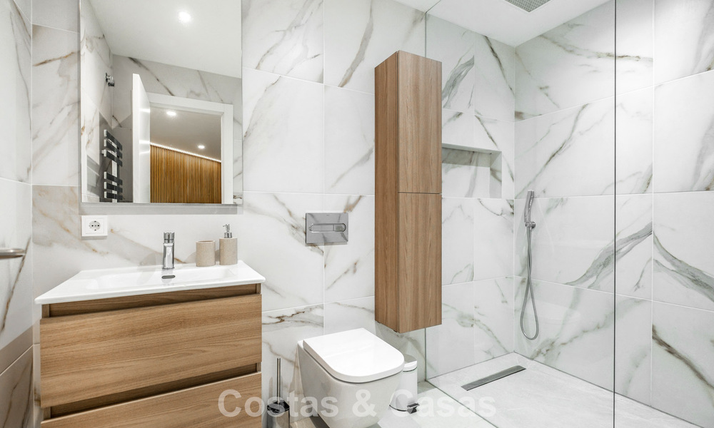 Villa moderna de alta gama con vistas panorámicas en venta en la New Golden Mile entre Puerto Banús y Estepona 795781