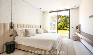 Espectacular villa de lujo contemporánea en venta con vistas al mar en El Madroñal, Marbella - Benahavís 796238 