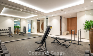 Espectacular villa de lujo contemporánea en venta con vistas al mar en El Madroñal, Marbella - Benahavís 796253 