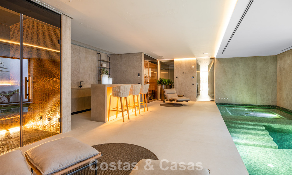 Espectacular villa de lujo contemporánea en venta con vistas al mar en El Madroñal, Marbella - Benahavís 796256