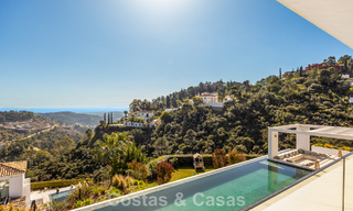 Espectacular villa de lujo contemporánea en venta con vistas al mar en El Madroñal, Marbella - Benahavís 796268 