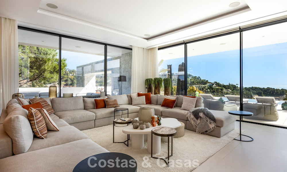 Espectacular villa de lujo contemporánea en venta con vistas al mar en El Madroñal, Marbella - Benahavís 796273