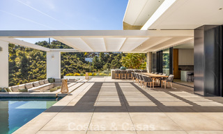 Espectacular villa de lujo contemporánea en venta con vistas al mar en El Madroñal, Marbella - Benahavís 796281 