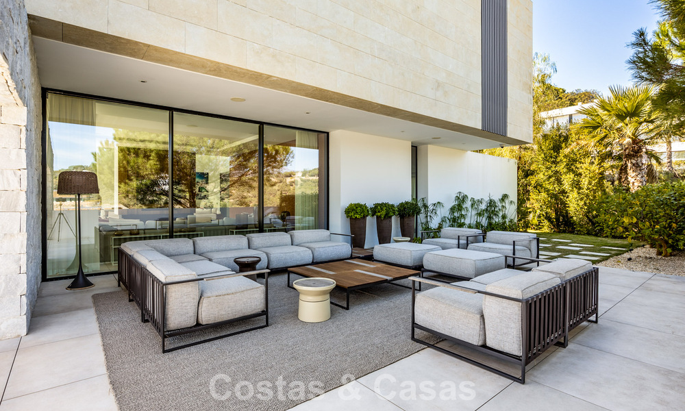 Espectacular villa de lujo contemporánea en venta con vistas al mar en El Madroñal, Marbella - Benahavís 796283