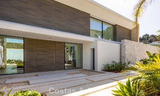 Espectacular villa de lujo contemporánea en venta con vistas al mar en El Madroñal, Marbella - Benahavís 796284 