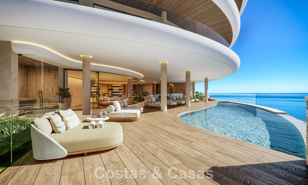 Apartamentos boutique de lujo con diseño vanguardista y vistas al mar en venta a un paso de la playa en Fuengirola, Costa del Sol 796198