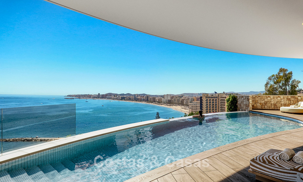 Apartamentos boutique de lujo con diseño vanguardista y vistas al mar en venta a un paso de la playa en Fuengirola, Costa del Sol 796200
