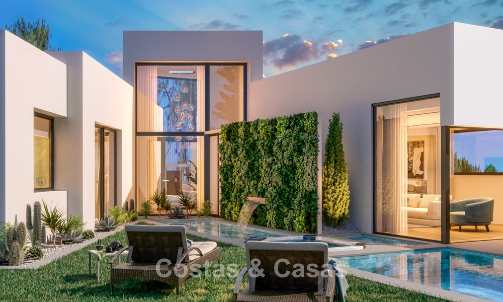 Villa de lujo moderna con vistas al mar en venta cerca de la playa al este de Marbella centro 796227