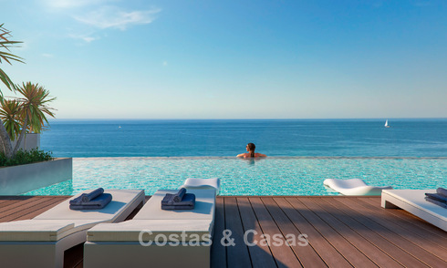 Apartamentos contemporáneos de lujo con vistas al mar en venta en un nuevo complejo entre Marbella y Sotogrande, Costa del Sol 796325