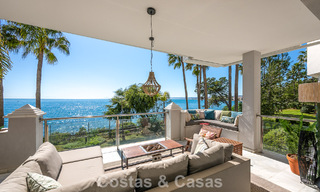 Exclusivo apartamento en primera línea de playa con vistas panorámicas al mar en venta en el centro de Estepona 795979 