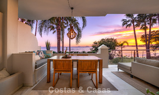 Exclusivo apartamento en primera línea de playa con vistas panorámicas al mar en venta en el centro de Estepona 795998 