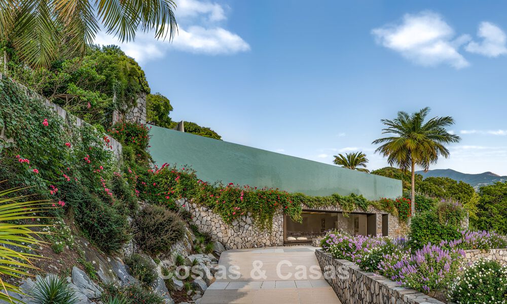 Apartamentos de nueva construcción innovadores con arquitectura vanguardista en venta en el centro de Estepona 795914