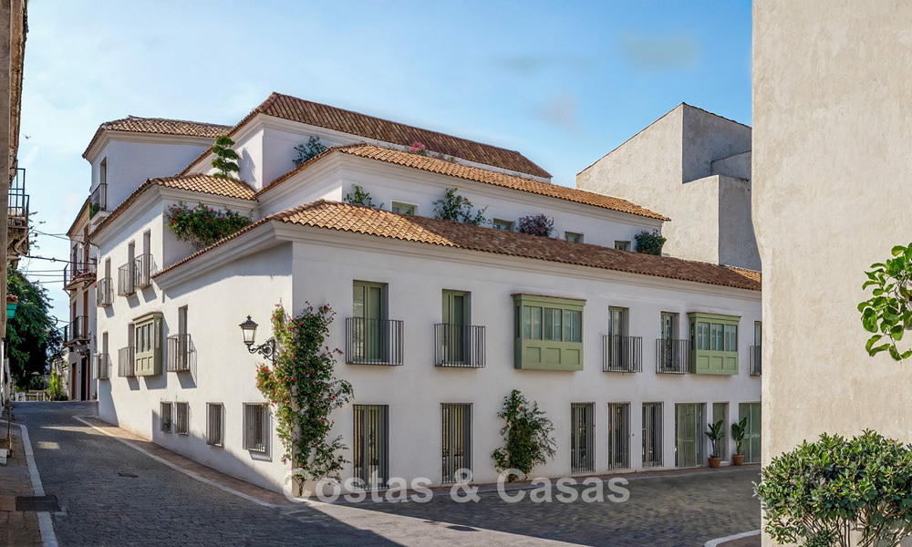 Viviendas de diseño únicas en venta a pocos pasos de todos los servicios en el centro de Estepona 796189
