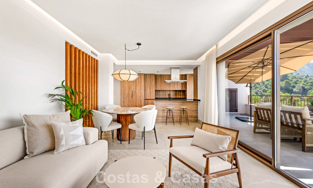 Ático dúplex nuevo con vistas despejadas en venta en el tranquilo Istán, cerca de Marbella en la Costa del Sol 796173