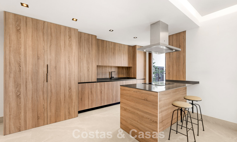 Ático dúplex nuevo con vistas despejadas en venta en el tranquilo Istán, cerca de Marbella en la Costa del Sol 796174