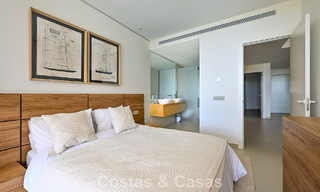 Apartamento en planta baja de alta calidad con jardín privado y piscina en venta en Fuengirola, Costa del Sol 796566 