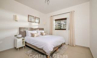 Apartamento en planta baja de alta calidad con jardín privado y piscina en venta en Fuengirola, Costa del Sol 796569 