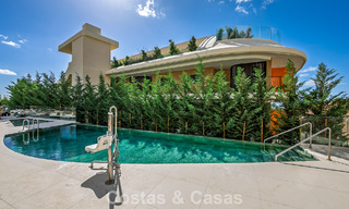 Apartamento en planta baja de alta calidad con jardín privado y piscina en venta en Fuengirola, Costa del Sol 796581 